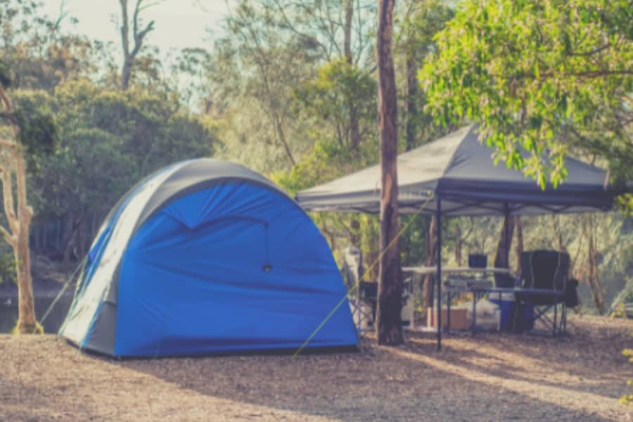 camping-tente-avec-service
