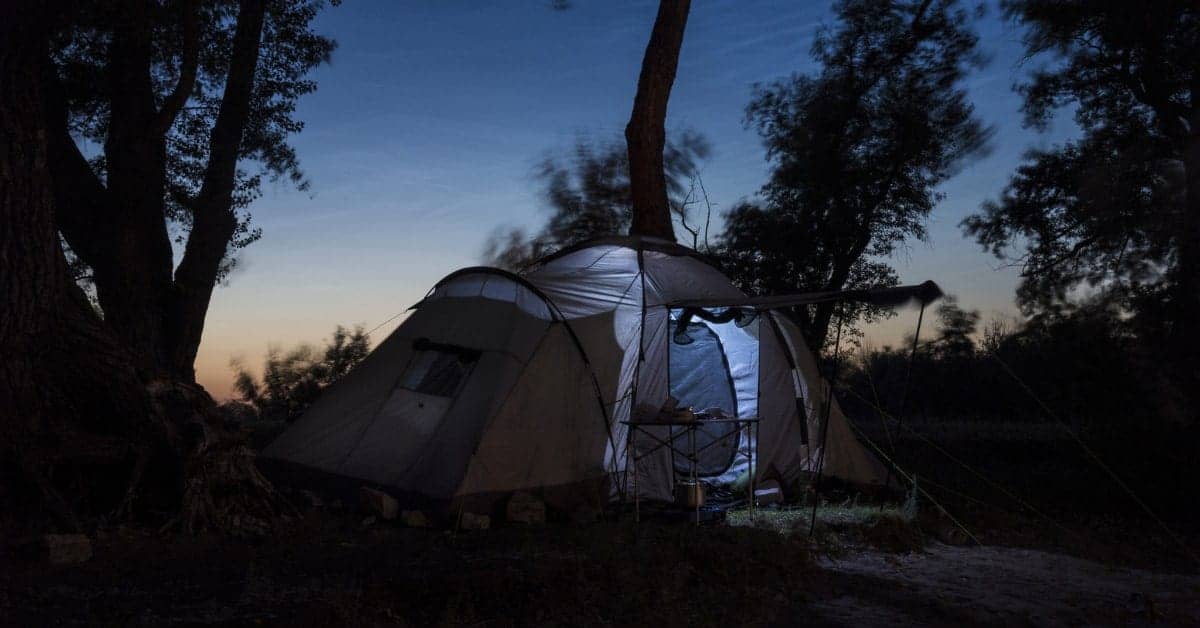 Meilleure Lanterne LED 2024 (pour camping, randonnée, domicile